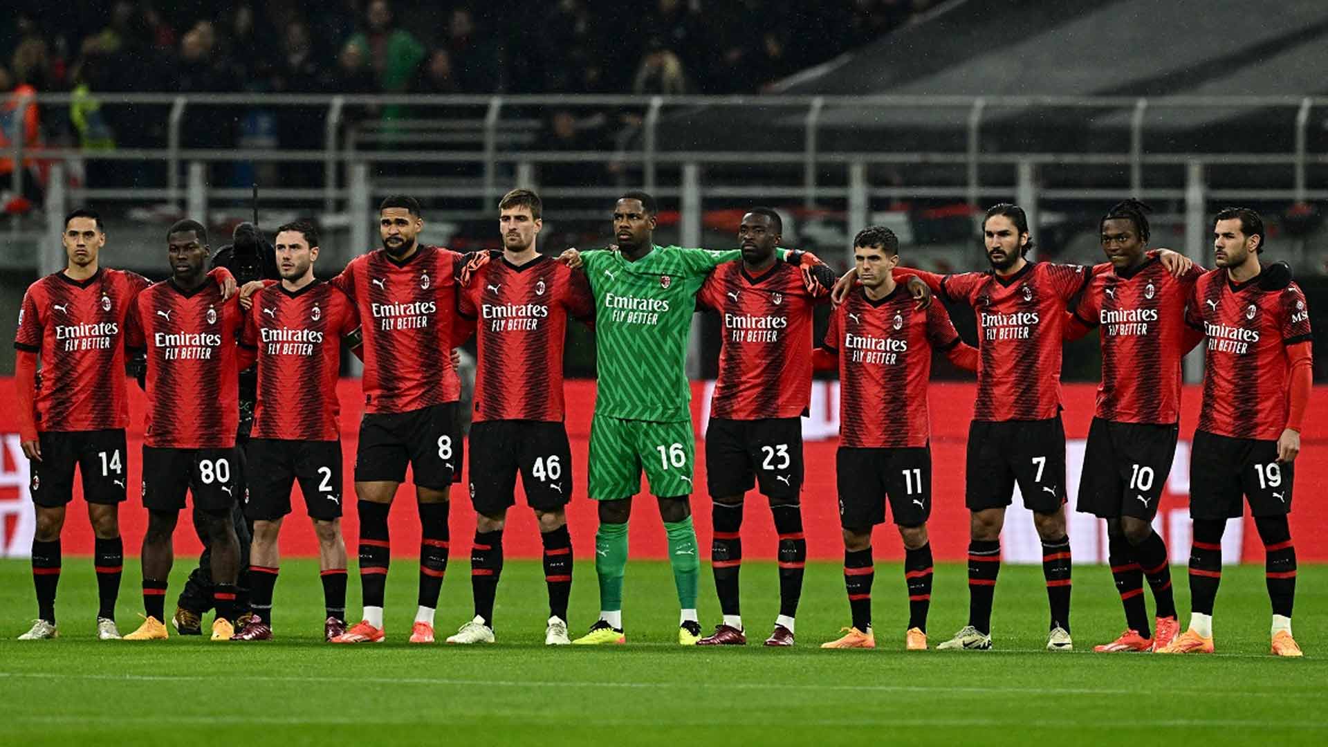 AC Milan Tundukkan Napoli dalam Pertarungan Sengit di Serie A