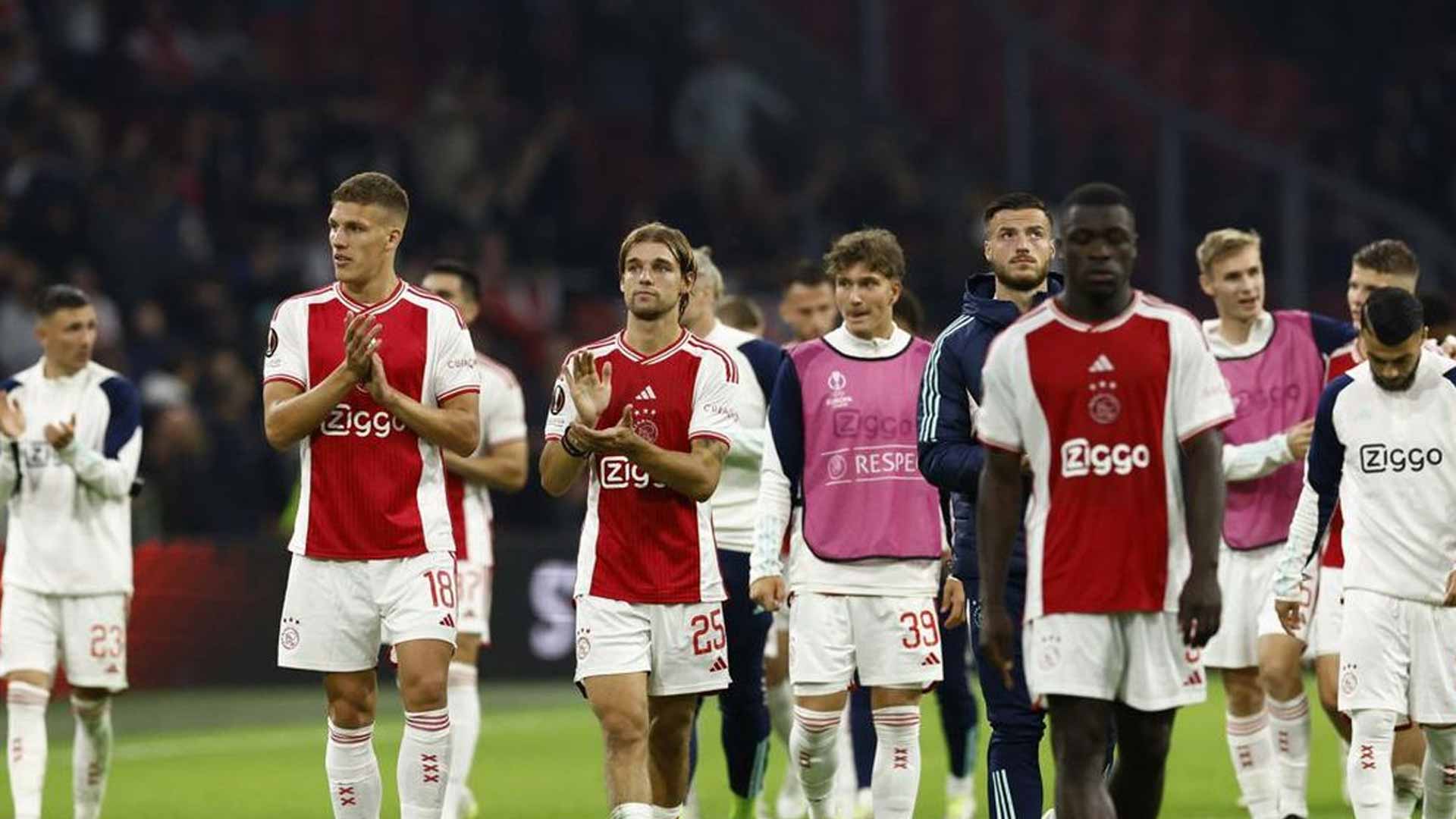 Ajax Terluka di De Klassieker, Feyenoord Raih Kemenangan 2-0