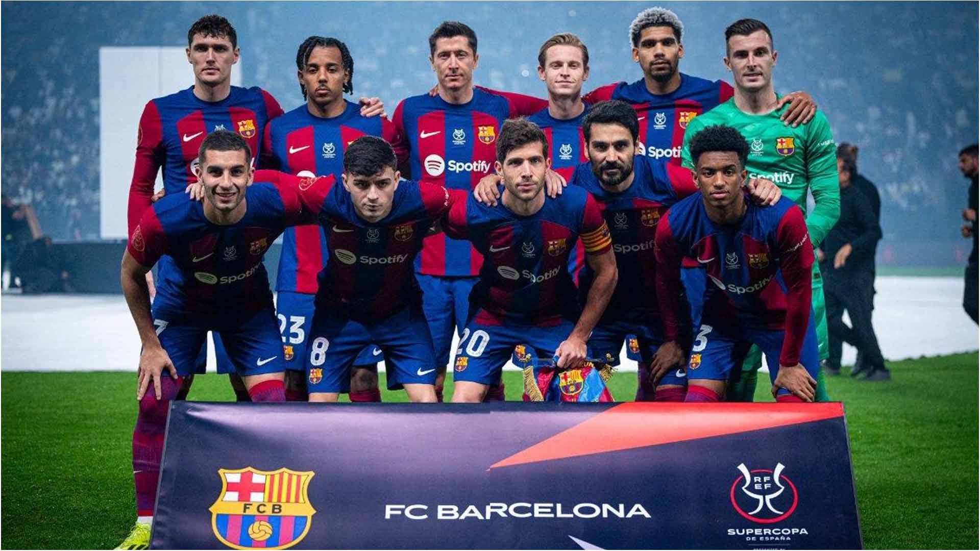 Camp Nou Gempar, Barcelona Tundukkan Sociedad 3-1