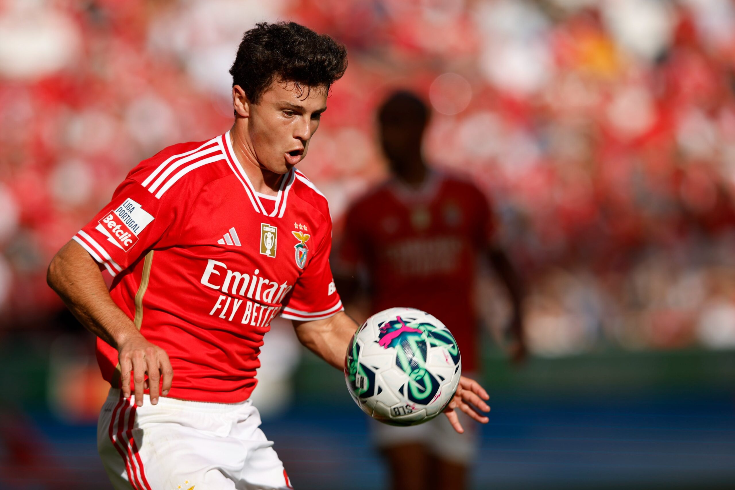 Manchester United Siapkan Strategi Baru untuk Rekrut Joao Neves dari Benfica
